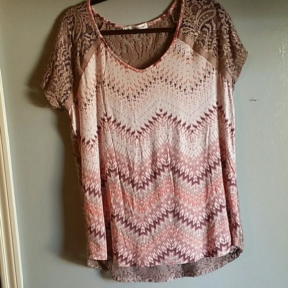 Maurice's shirt