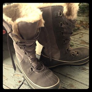 Sorel winter boots