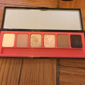 Bobbi Brown Nectar and Nudes Eye Palette