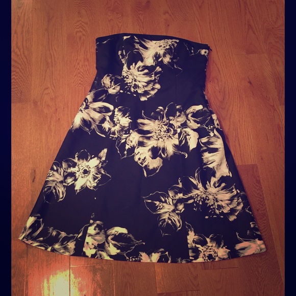 Ann Taylor Floral Strapless Dress - Picture 1 of 4