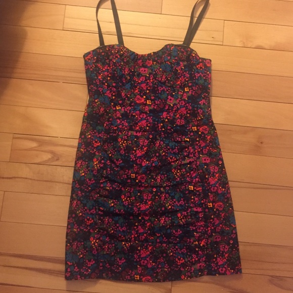 Mini dress, size 8 Nannette Lepore