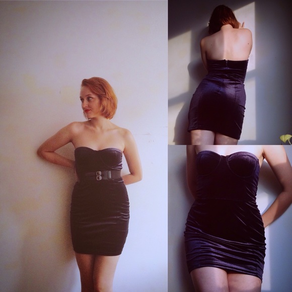 Deep blue velvet dress 🌊