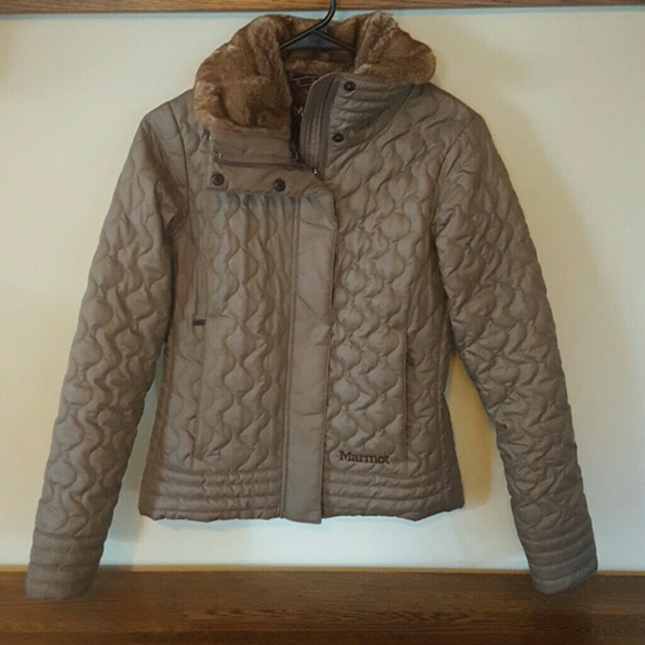 Women's Marmot Jacket - Picture 1 of 3