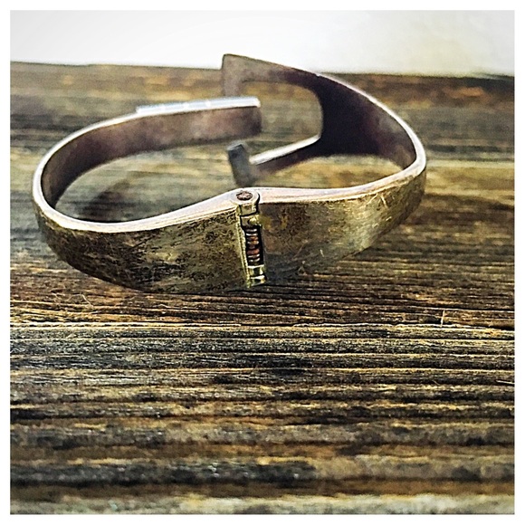 Solid Silver & Enamel Geometric Hinge Bracelet - Picture 3 of 4