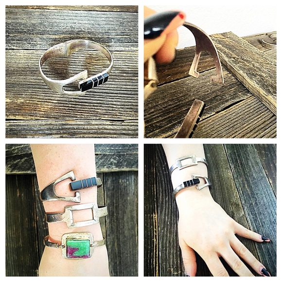 Solid Silver & Enamel Geometric Hinge Bracelet - Picture 4 of 4
