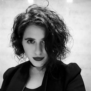 Meet your Posher, Anahit