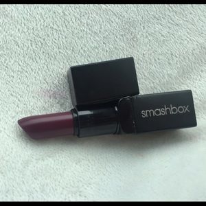 SMASHBOX lipstick