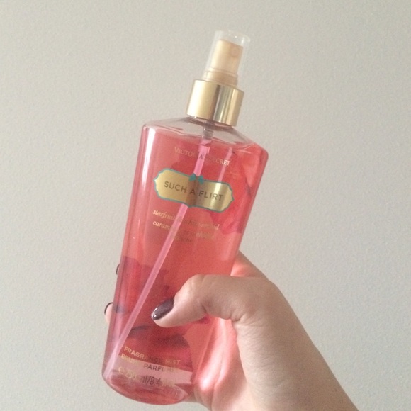 Victoria's Secret Such A Flirt Fragrance Mist