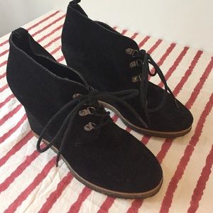 Steve Madden wedge suede booties