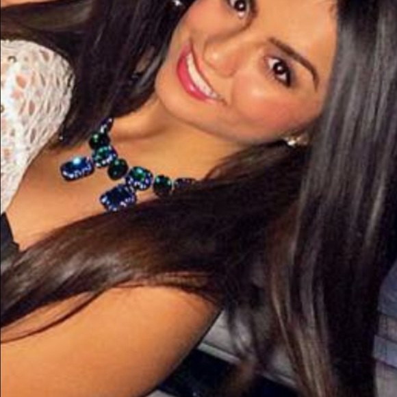 Statement Emerald Necklace - image 3