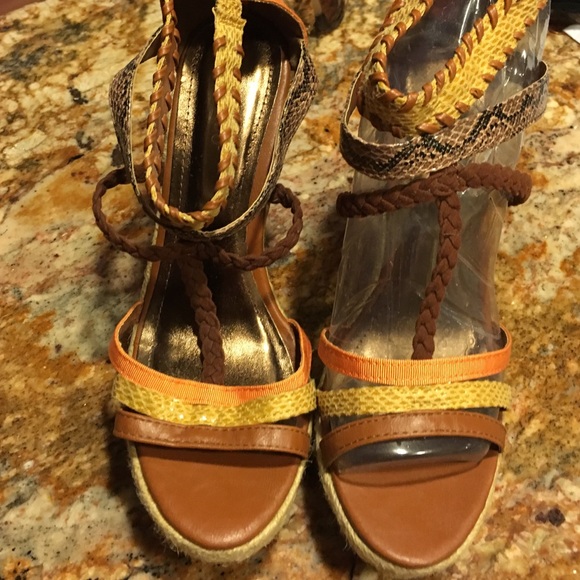 🌟multi tone NEW bamboo brand wedge🌟SZ 8