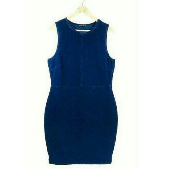 FINAL | Denim Dress - Plus Size - Picture 2 of 6