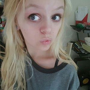 Meet your Posher ♡