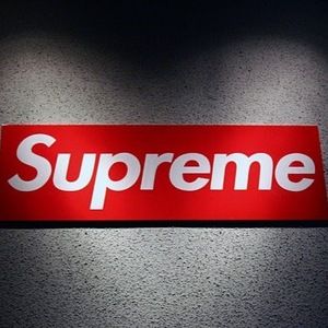 Meet your Posher, Fabian