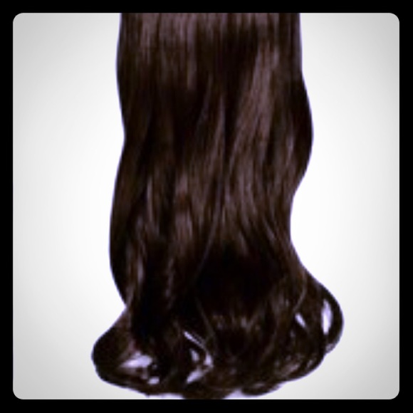 22" Synthetic Hair Extensions