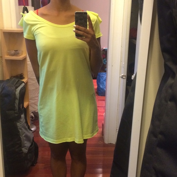 Dress - Picture 3 of 3