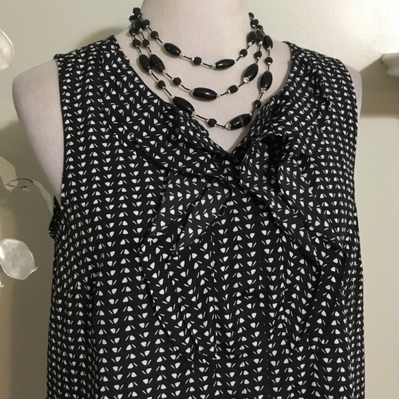 LOFT TOP ❤️️SOLD❤️️ - Picture 2 of 4