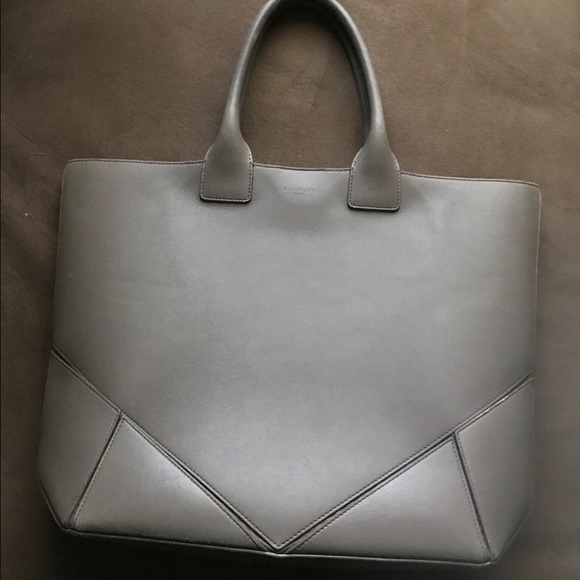 Authentic Givenchy Easy Tote