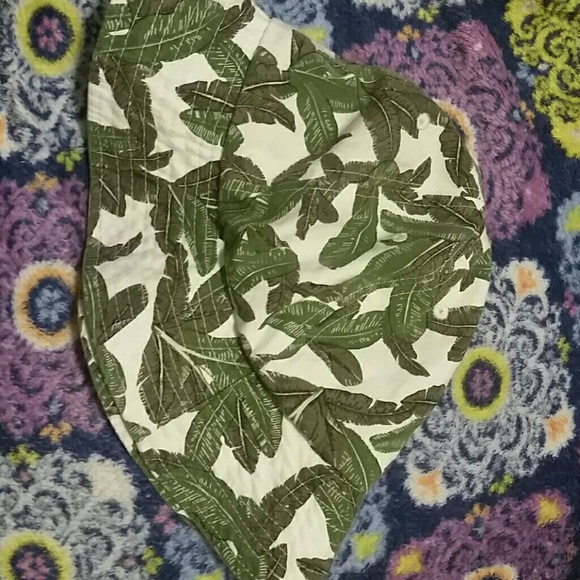 Forever 21 bucket hat