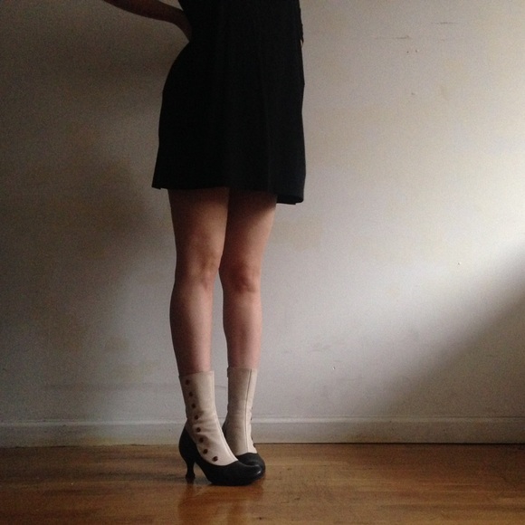 GORGEOUS Fluevog Libby Smith boot!!!!