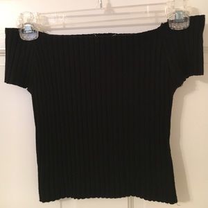 Lulu's crop top