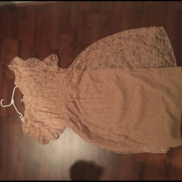 Forever 21 Dresses & Skirts - Dusty rose lace dress