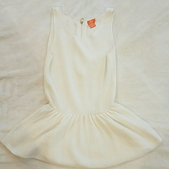 Joe Fresh Peplum Top Small