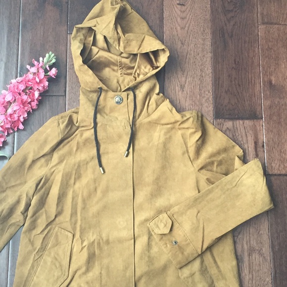 Lightweight vegan suede button down jacket - Picture 4 of 4