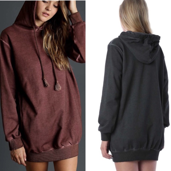 Tunic style hoodie with pockets - Picture 2 of 4
