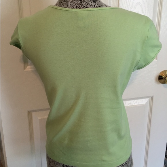 OLD NAVY OUTLET Short Sleeve Lime Green T-shirt - Picture 2 of 4