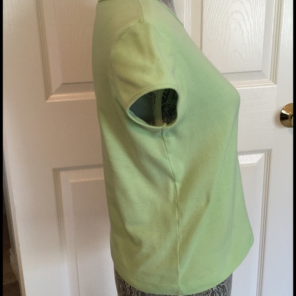 OLD NAVY OUTLET Short Sleeve Lime Green T-shirt - Picture 3 of 4