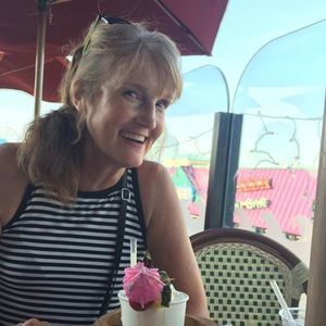 Meet your Posher, Linda