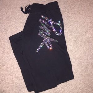 VS Capri Sweatpants