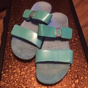 Vionic Sandals with Orthaheel, Size 6, Turquoise