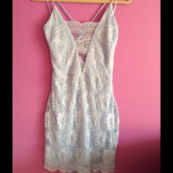 Blue dreams dress - Picture 3 of 5