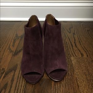 Coach peep toe maroon heel/bootie