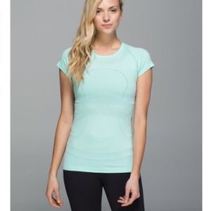 💜Lululemon swiftly tech short sleeve💜