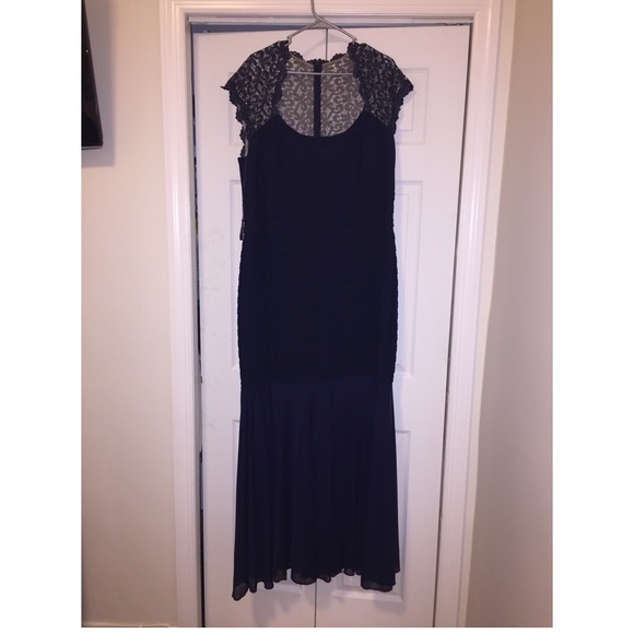 NAVY Blue Lace Prom Dress