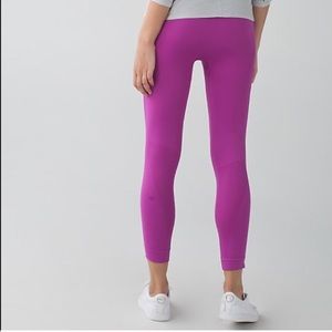 LuluLemon Zone In Crop