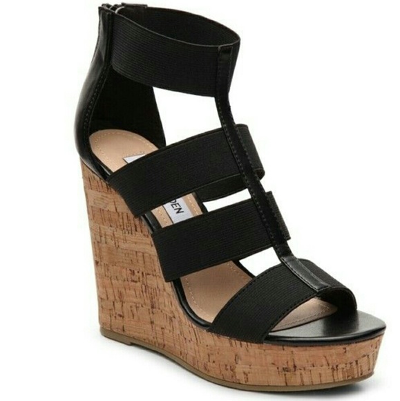 Steve Madden Shoes - Steve Madden Sandle Wedges black
