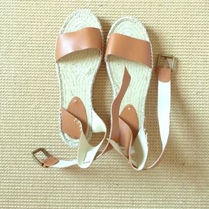 Ankle wrap platform Soludos