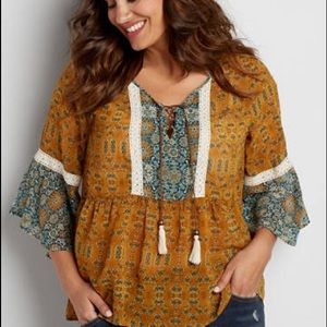Beautiful Multi Color Peasant Top w/ Bell Sleeves!