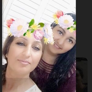 Meet your Posher, Aneela