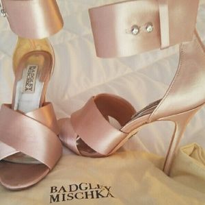 Badgley Mischka Kassie ankle heels 6