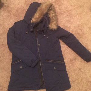 Navy puffy jacket