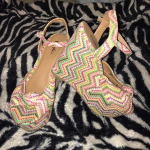 Candies chevron wedges