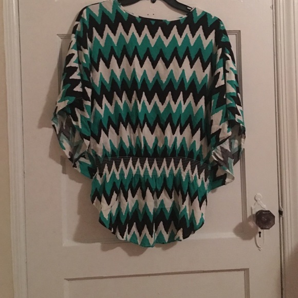 Blouse - Picture 3 of 4