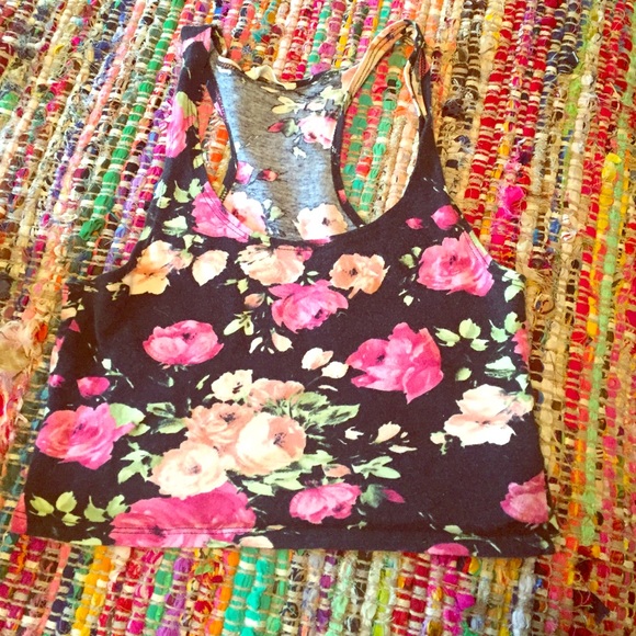 Flowered crop top