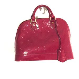 Alma designed handbag