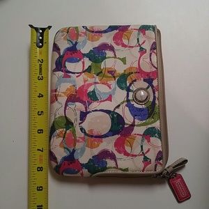 Mutli color coach tablet case